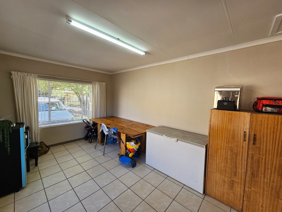 To Let 4 Bedroom Property for Rent in Panorama Free State